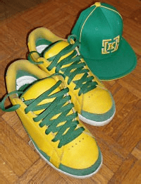 Different ways to lace up sneakers article image