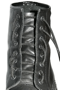 Different ways to lace up sneakers article image
