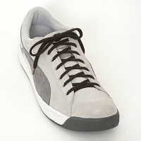 Different ways to lace up sneakers article image