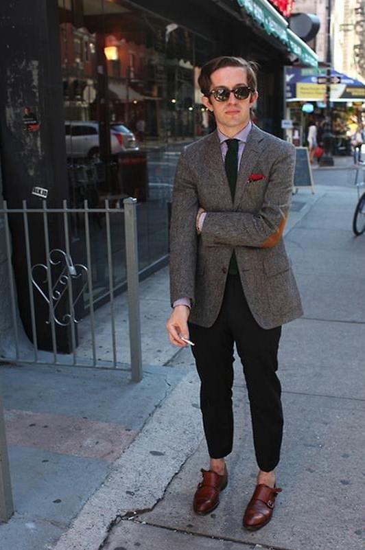 Why do men need a pair of good custom shoes article image