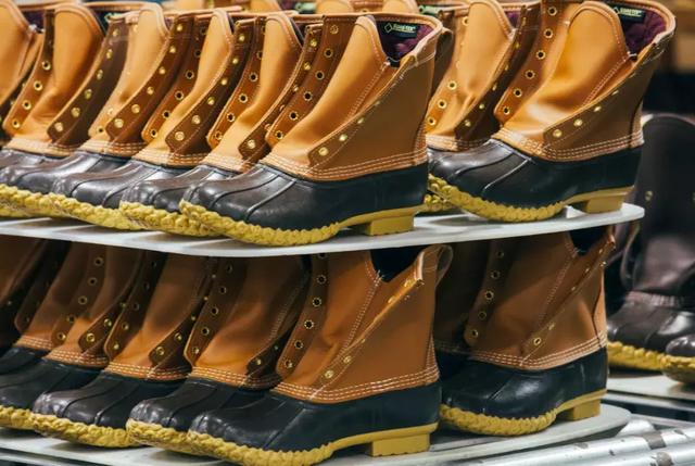 Handmade Leather Boots Mens Representative Style article image