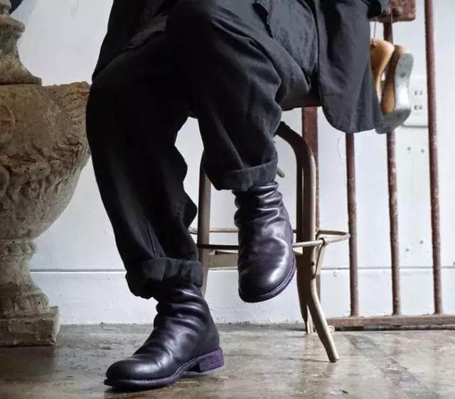 Handmade Leather Boots Mens Representative Style article image