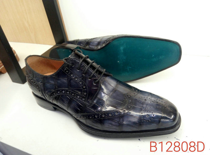 Luxury Men Alligator Pattern Derby Shoes