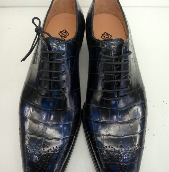 Genuine Alligator Leather Wholecut Oxford Shoes - China Shoe ...