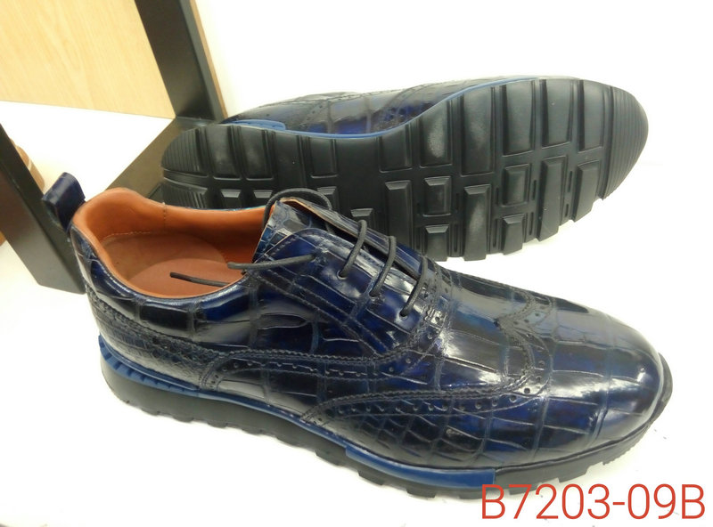 Stylish High Sole Men Leisure Breathable Shoes image 2