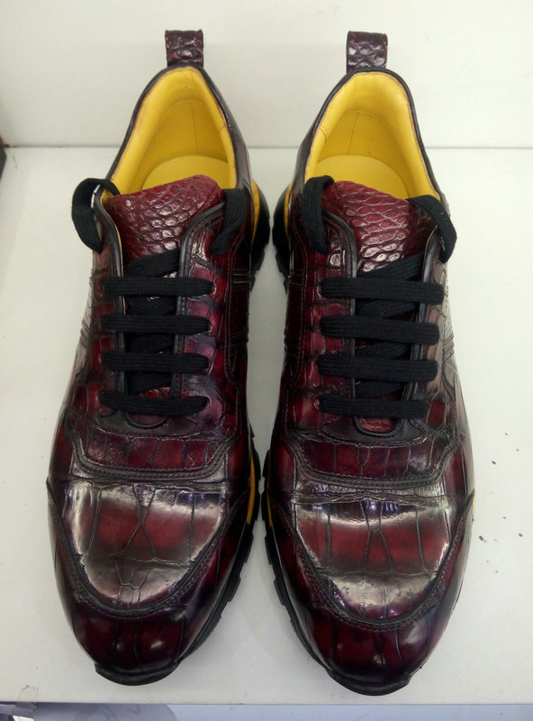 Fashion Breathable Walking Shoes Alligator image 2
