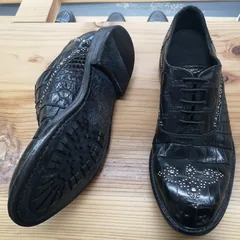 Alligator Skin Rivet Oxford Shoes image 2