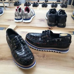 Men’s Comfortable Alligator Shoes image 3