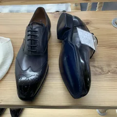 Handcrafted Brogue Men Shoes image 2