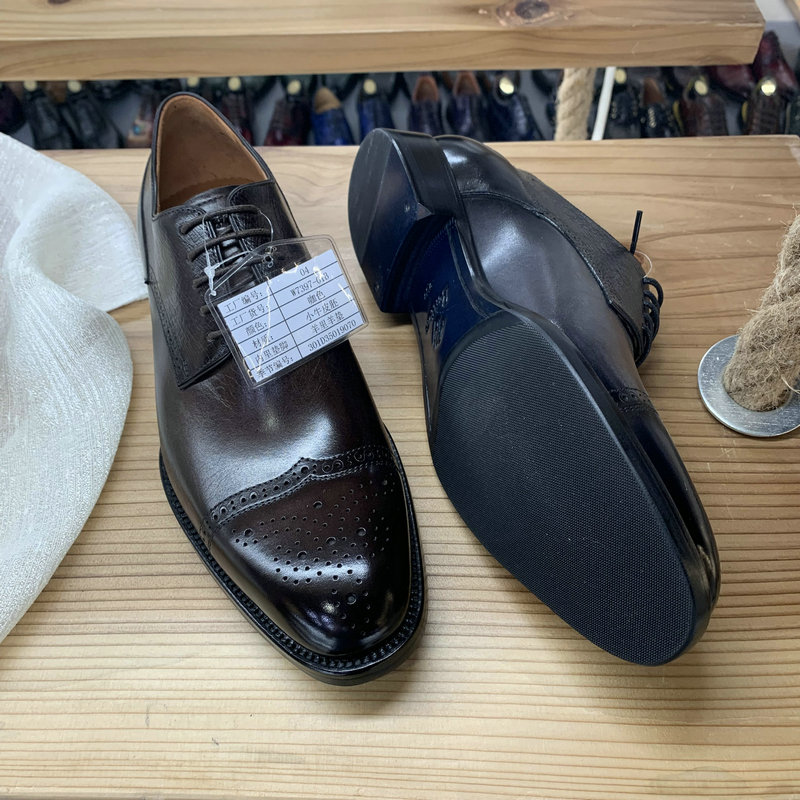 New lace up Brogue Fashion Shoes image 3