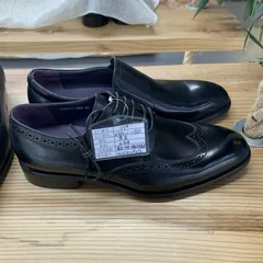Men’s Carved Leather Shoes image 2