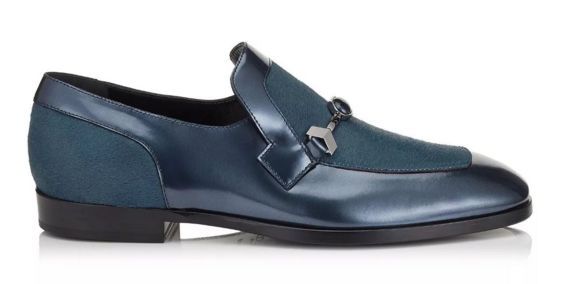 What kind of shoes do you wear to look gentleman article image