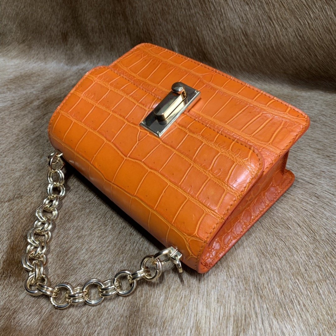 Womens Genuine Alligator Belly Leather Flap Chain Bag XFOAB12050 image 9