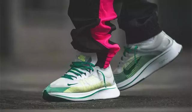 Running shoes fashion trend