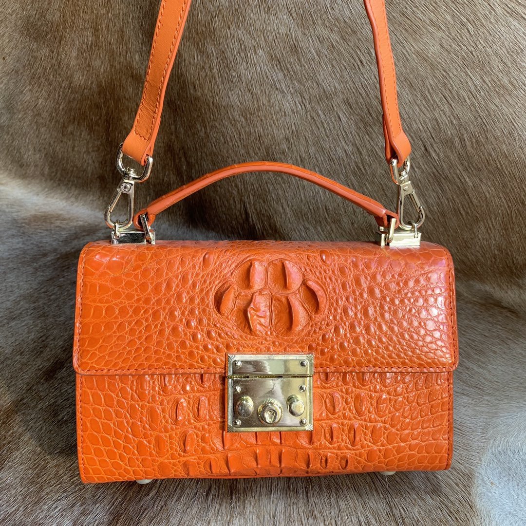 Full Leather Handbag Crocodile Shoulder Bag XFOAB12038 image 9