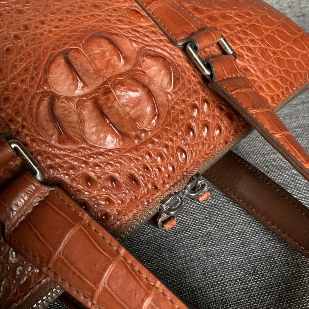 Fashion Customized Crocodile Mens Bag XMBAB12006 image 6