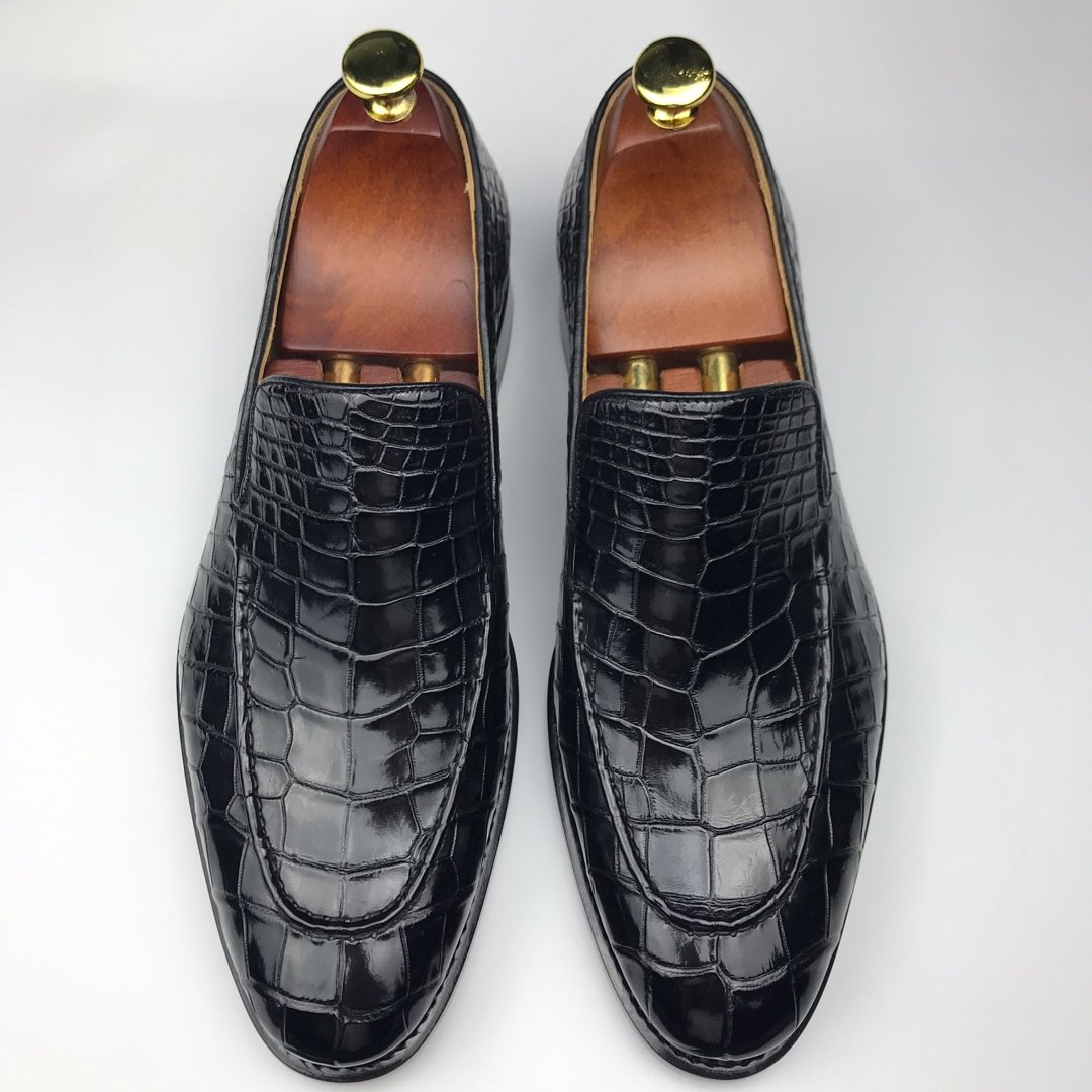 Men’s Slip-On Crocodile Driving Style Loafer BMBAS120131