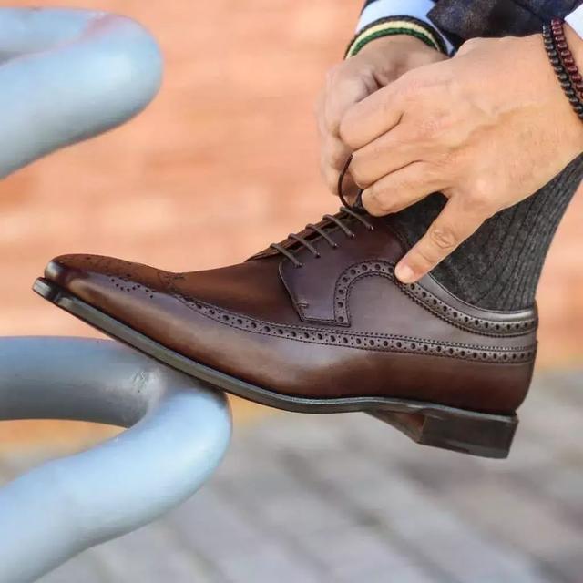 Different types of leather shoes article image