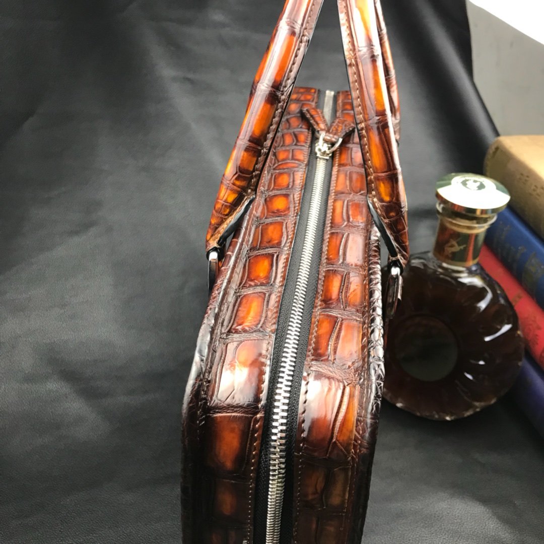 Crocodile men’s Fashion Exotic Skin Bag BMBAS120196 image 6