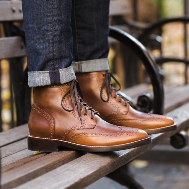 Brogue shoes definition article image