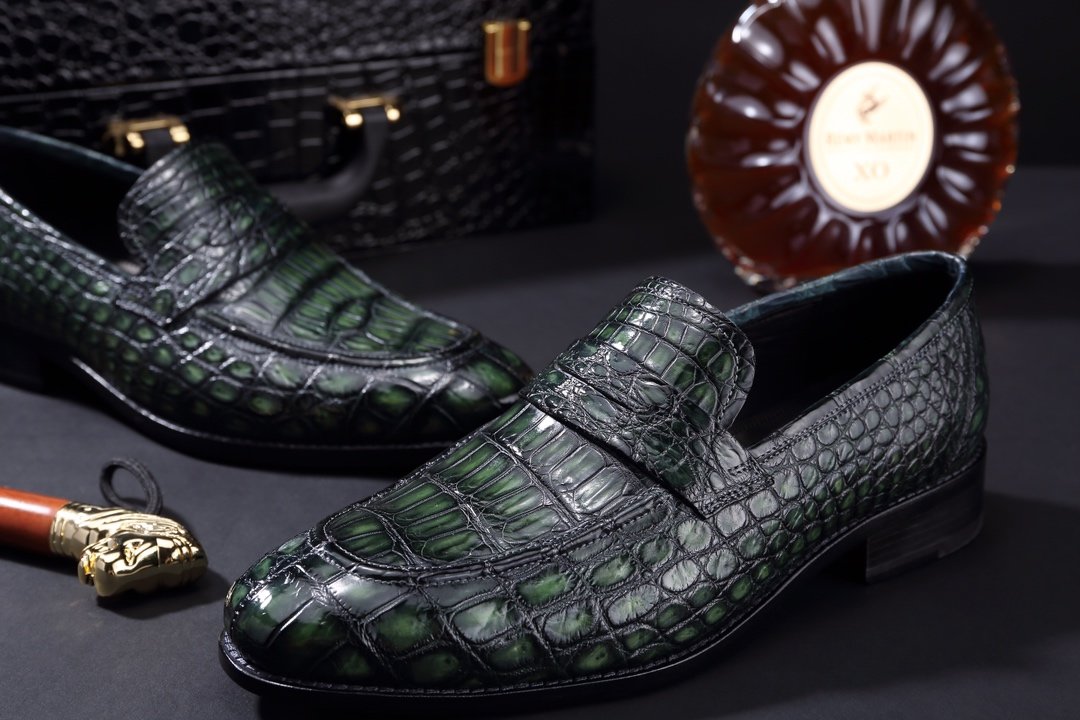 Crocodile Pattern Hasp Pointed Shoes BMGAS120100 image 9