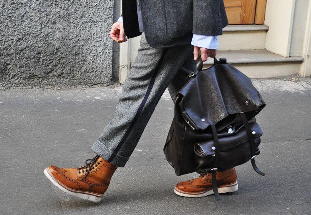 Brogue shoes definition article image