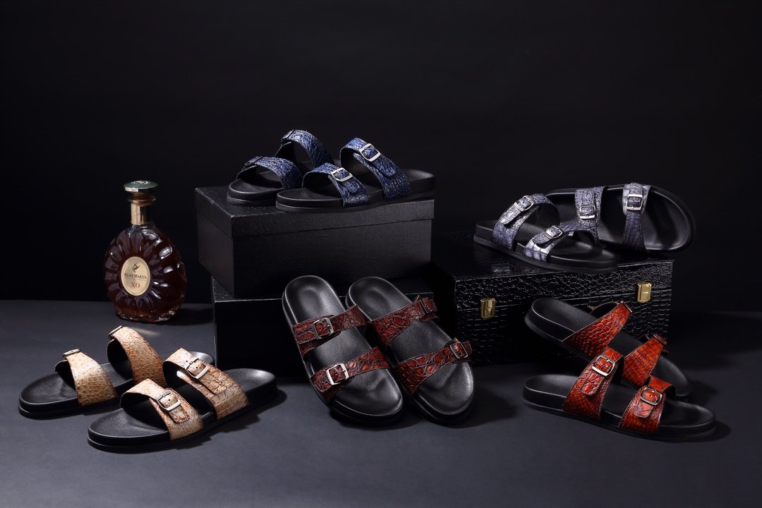 Crocodile Double Buckle Slipper Leather Sandals BMBAS120106 image 3