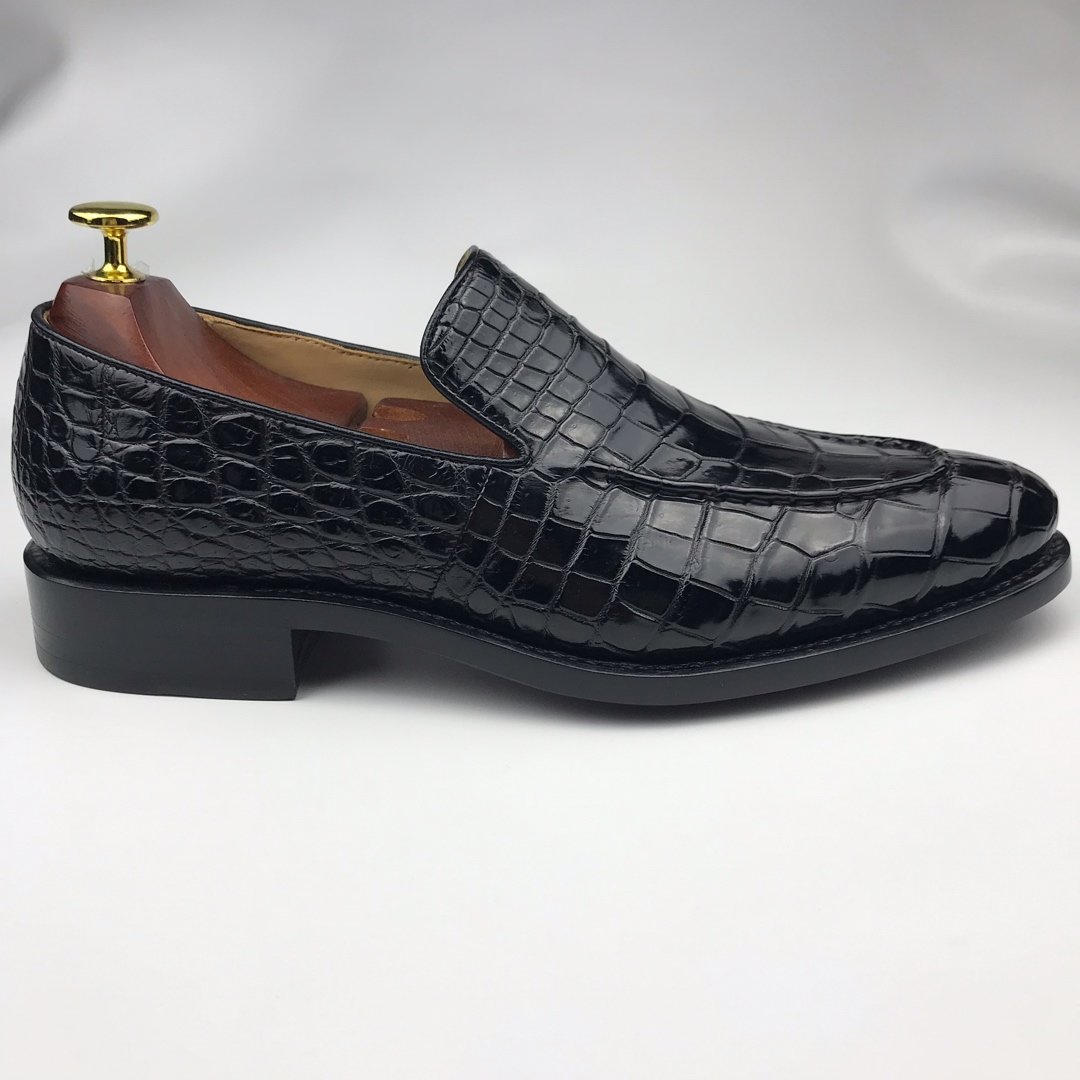 Men's Slip-On Crocodile Driving Style Loafer BMBAS120131 - China Shoe ...