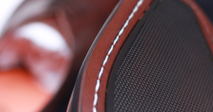 How to Customize Leather Shoes: Buyer Checklist for Samples and Production article image