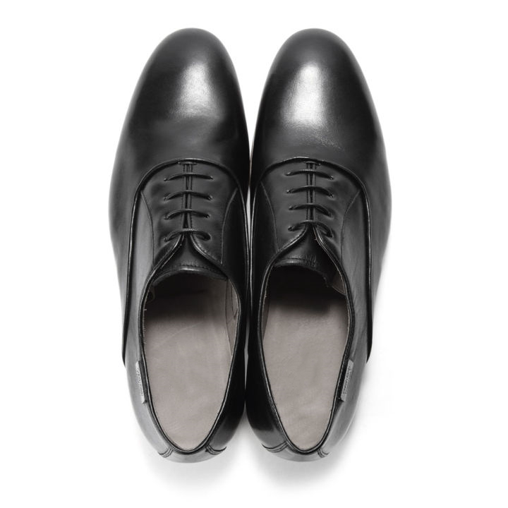 Quickly Determine The Quality and Price of Leather Shoes article image