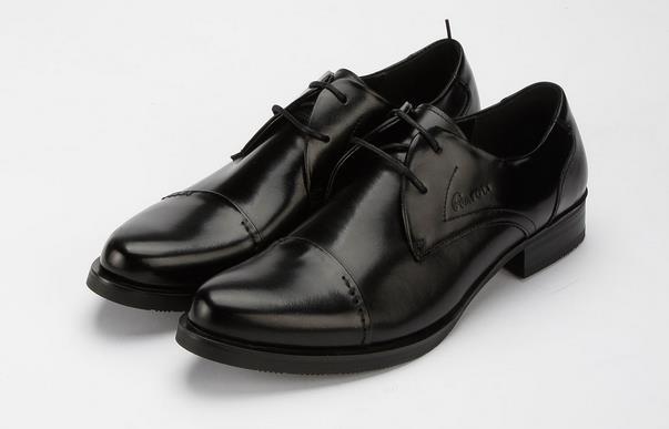 Quickly Determine The Quality and Price of Leather Shoes article image
