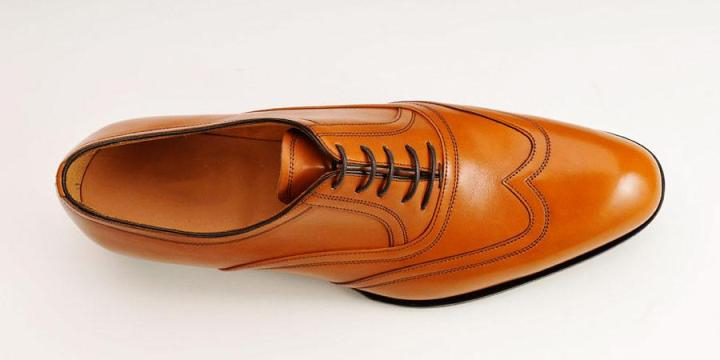 Quickly Determine The Quality and Price of Leather Shoes article image
