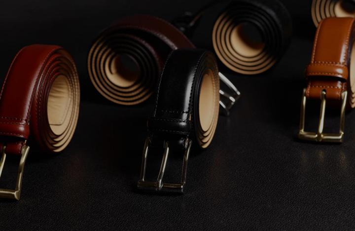 What does a real leather dress belt look like? article image