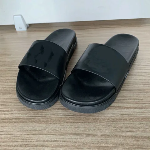 Black Leather CL Shape Styles Sandals MBS109