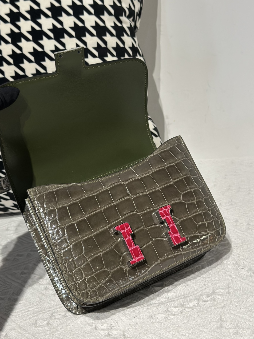 Alligator Leather Storm Blue Olive Green 18cm Glossy Silver Hardware Flap Shoulder Bag WAB001 image 2