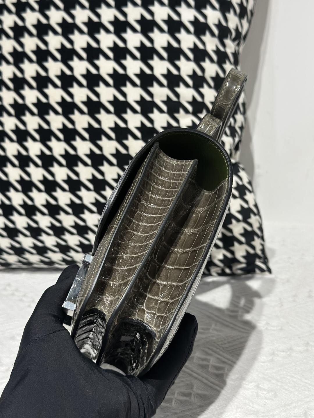 Alligator Leather Storm Blue Olive Green 18cm Glossy Silver Hardware Flap Shoulder Bag WAB001 image 4