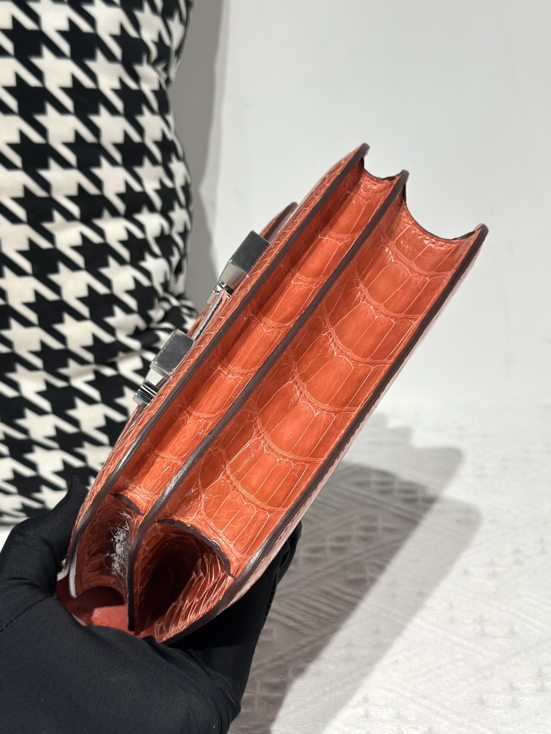 Alligator Leather Geranium Red 18cm Glossy Silver Hardware Flap Shoulder Bag WAB002 image 6