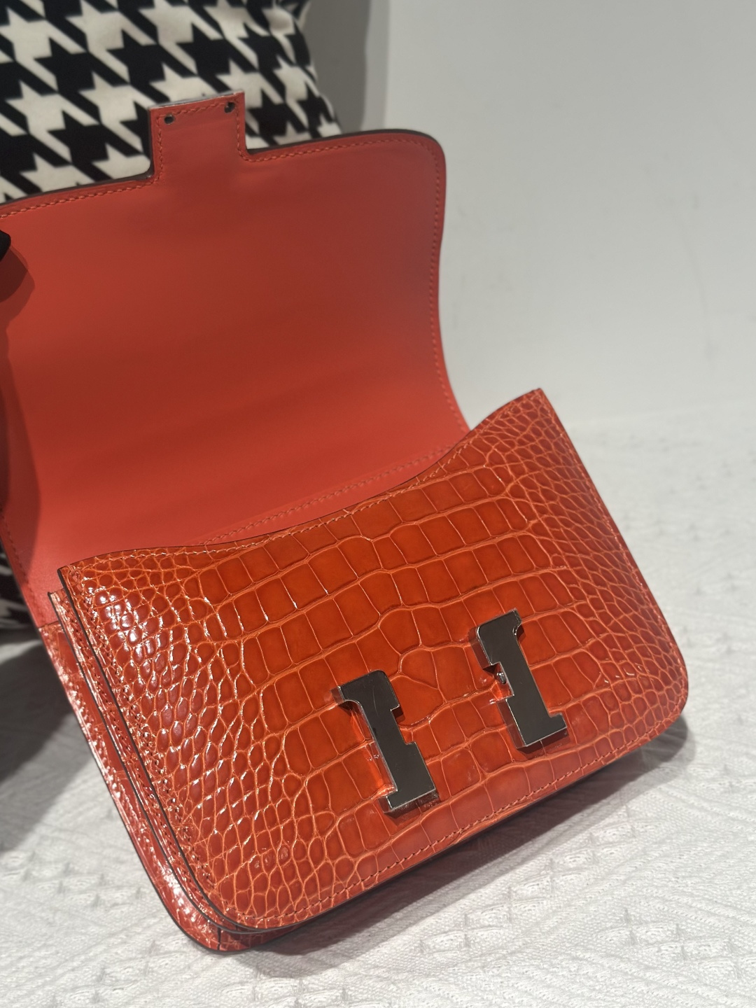 Alligator Leather Salmon Pink 18cm Glossy Silver Hardware Flap Shoulder Bag WAB005 image 2