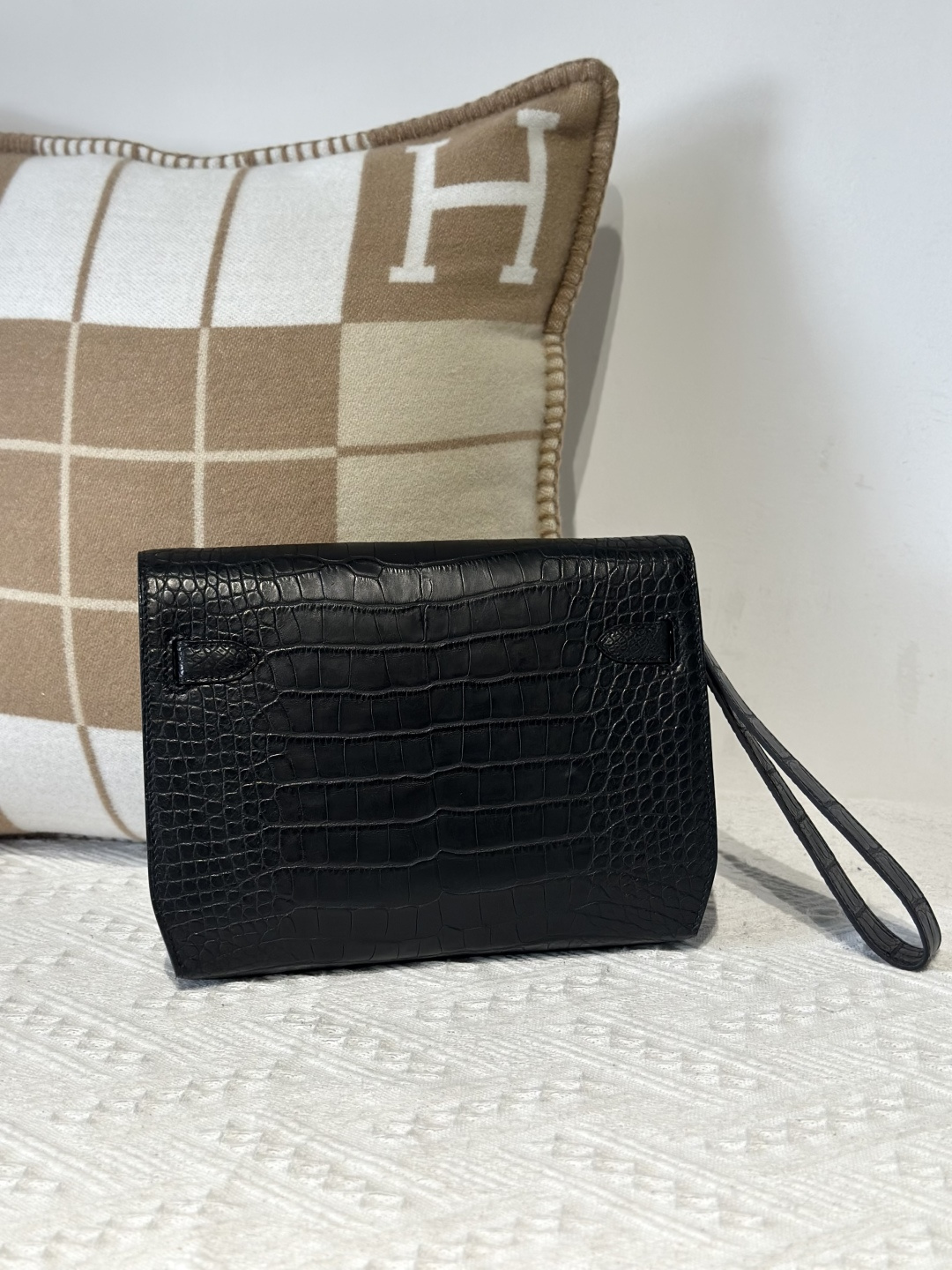 Alligator Leather Black 25cm Matte Gold Hardware Clutch Bag WAB014 photo 2