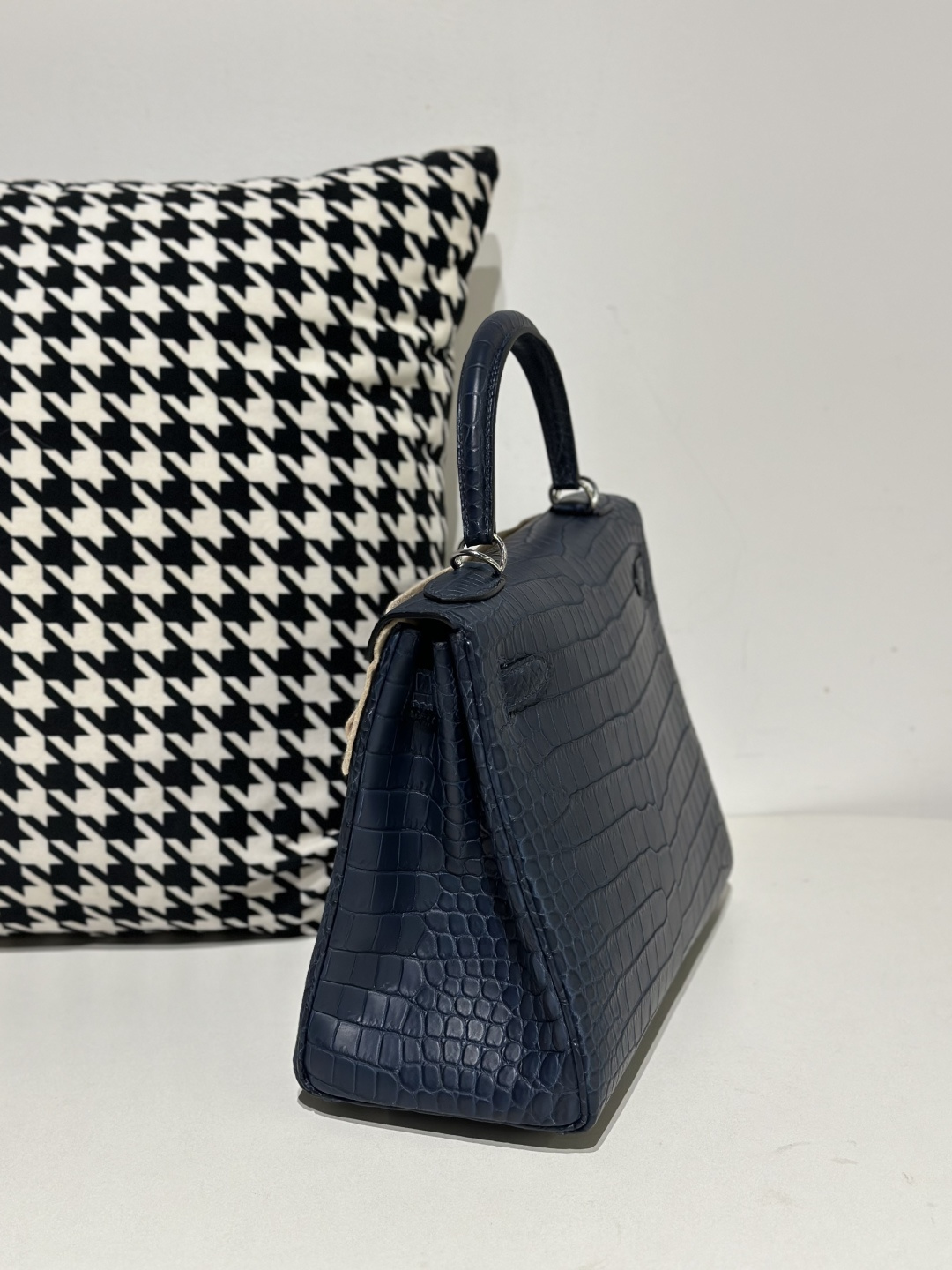 Crocodile Leather Inside Stitch Blue 28cm Matte Silver Hardware Top Handle Bag WCB003 image 4