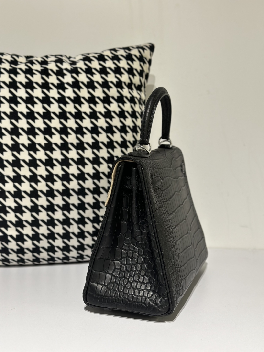 Crocodile Leather Inside Stitch Black 28cm Matte Silver Hardware Top Handle Bag WCB006 photo 4