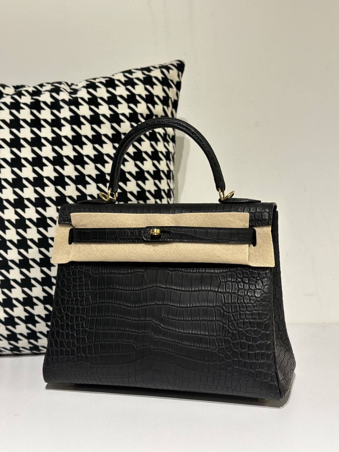 Crocodile Leather Inside Stitch Black 28cm Matte Gold Hardware Top Handle Bag WCB007 image 2