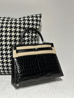 Crocodile Leather Black 28cm Glossy Silver Hardware Top Handle Bag WCB009 image 1
