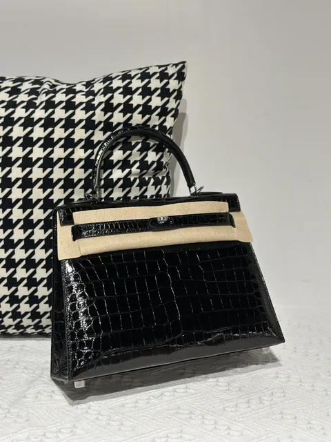 Crocodile Leather Black 28cm Glossy Silver Hardware Top Handle Bag WCB009