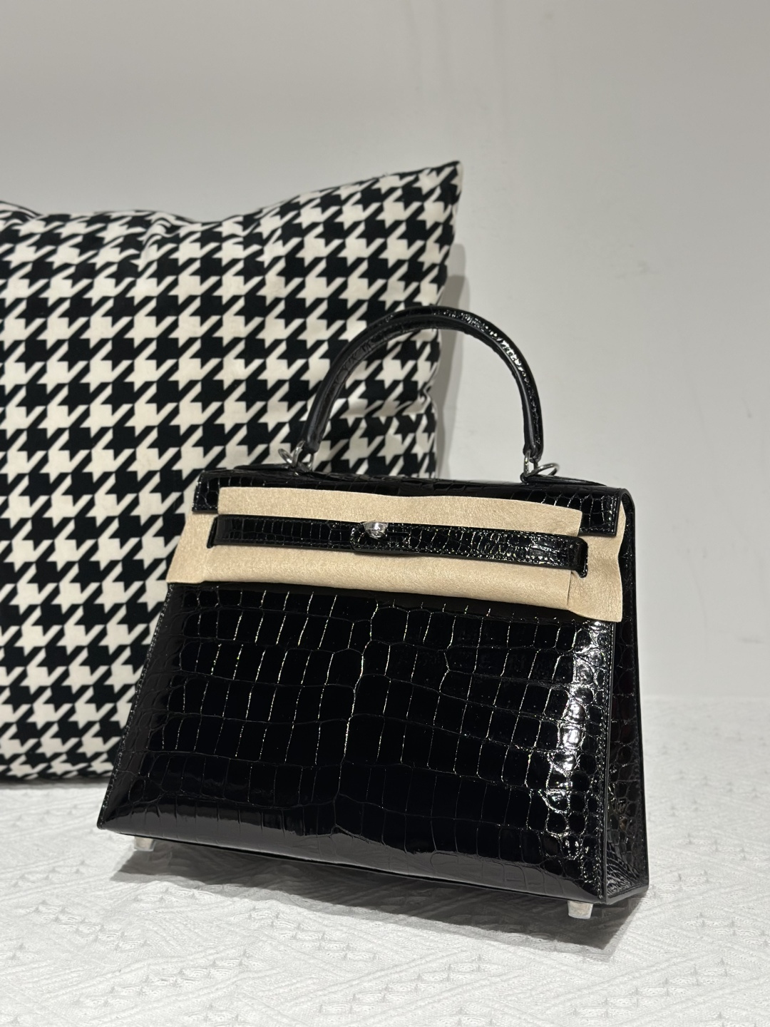 Crocodile Leather Black 28cm Glossy Silver Hardware Top Handle Bag WCB009 image 2
