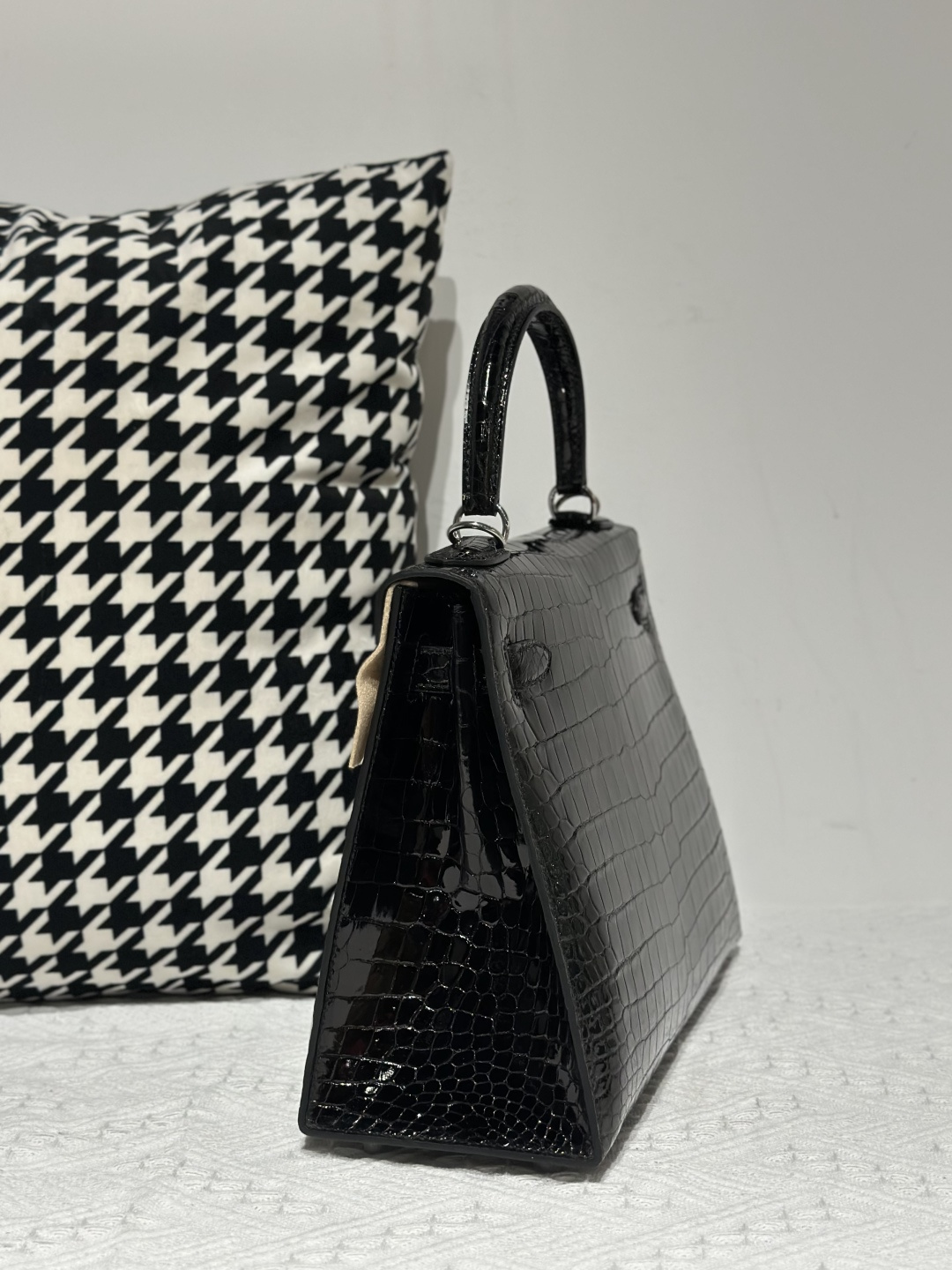 Crocodile Leather Black 28cm Glossy Silver Hardware Top Handle Bag WCB009 image 4