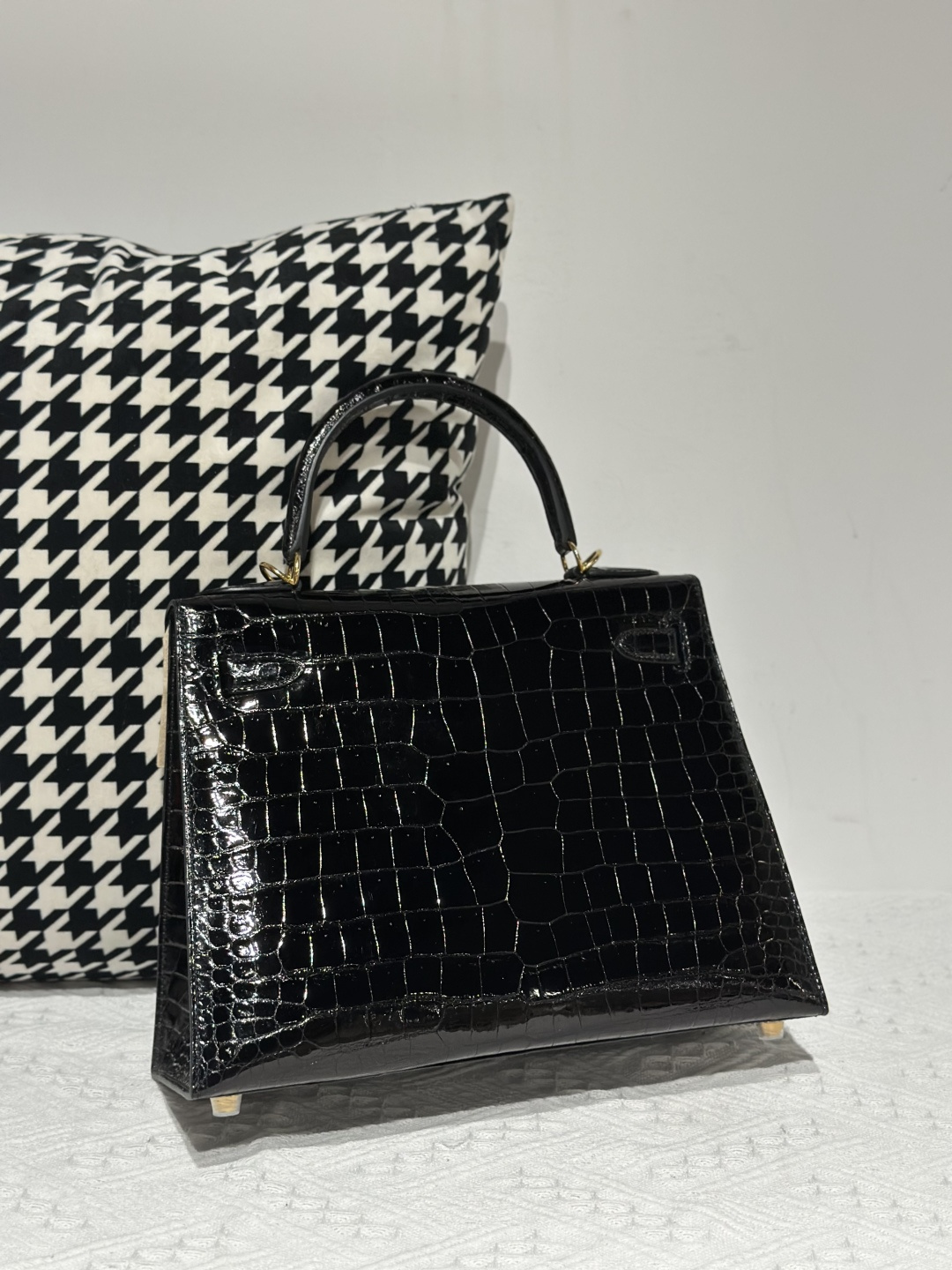 Crocodile Leather Black 28cm Glossy Gold Hardware Top Handle Bag WCB011 image 3