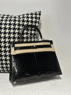 Crocodile Leather Black 28cm Glossy Gold Hardware Top Handle Bag WCB012 image 1