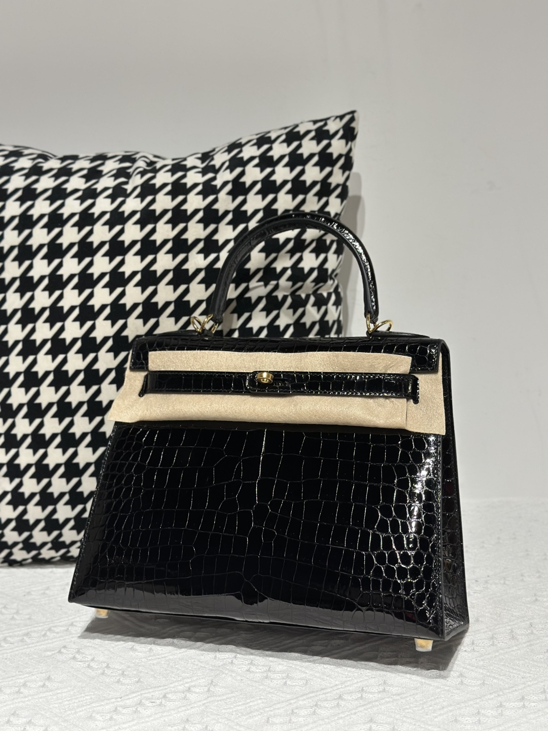 Crocodile Leather Black 28cm Glossy Gold Hardware Top Handle Bag WCB012 photo 2
