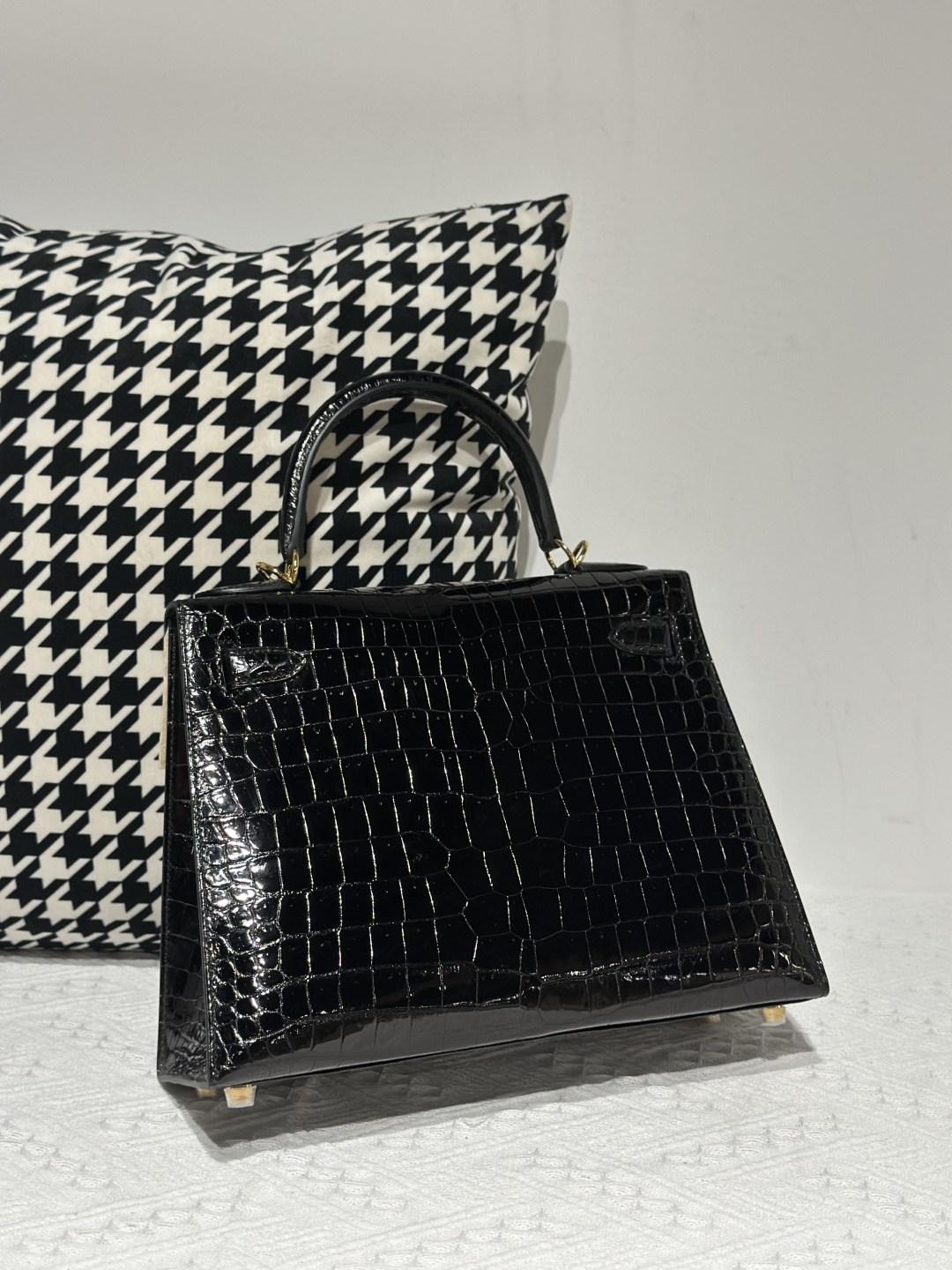 Crocodile Leather Black 28cm Glossy Gold Hardware Top Handle Bag WCB012 photo 3